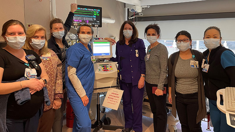 The ICU team standing with the CVVH machine