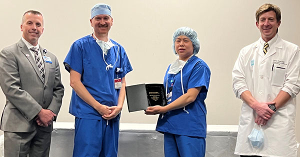 Zhang named 2022 Max and Glenna Bermann Radiology Employee of the Year 